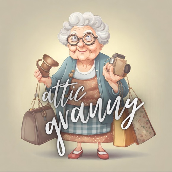 Meet your Posher, Attic Granny - Picture 16 of 16